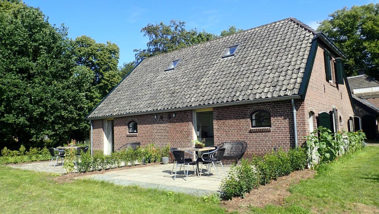 Vakantiehuis Het Wapen Van Heeckeren Hummelo Exterior photo